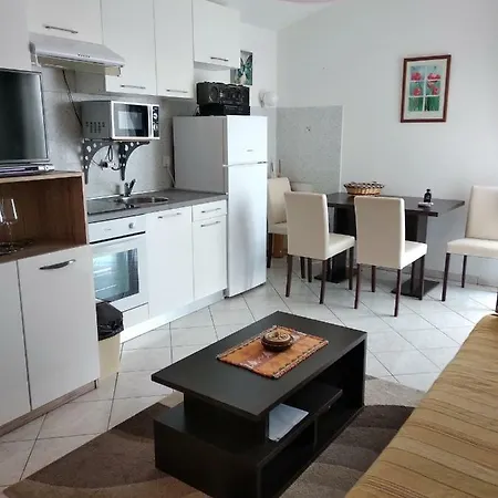 Apartment Hana Klenovica Exterior photo