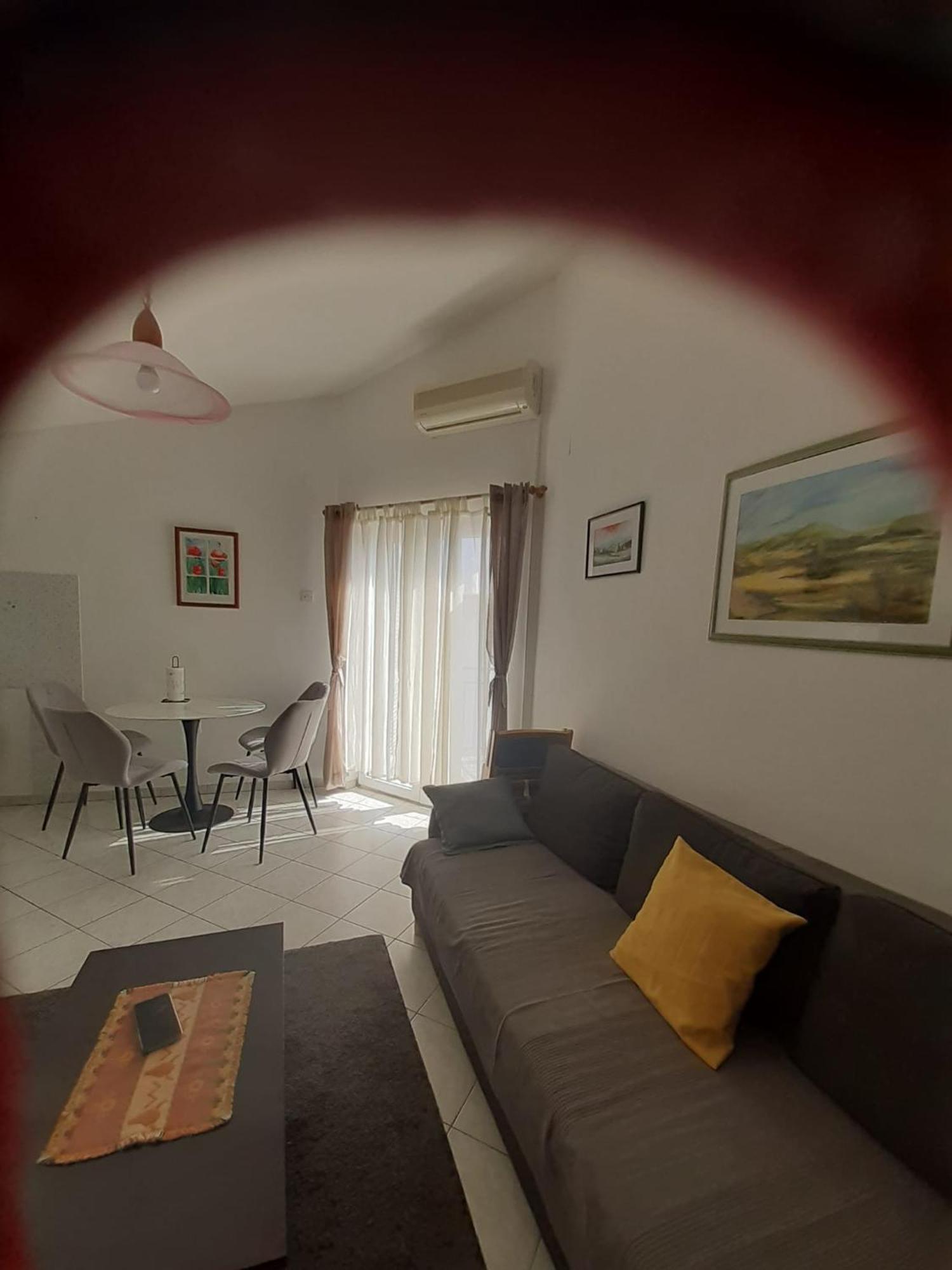 Hana Apartment Klenovica